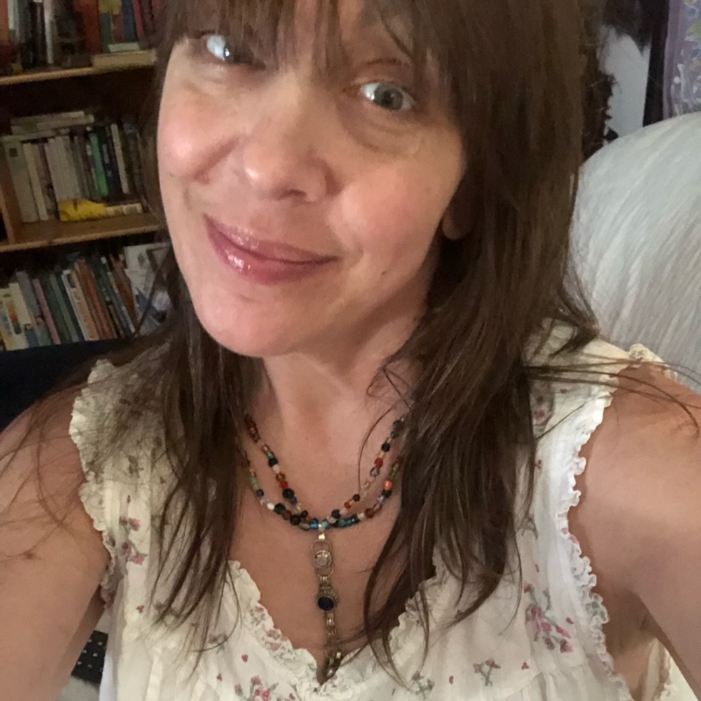 Meet your Posher, Victoria
